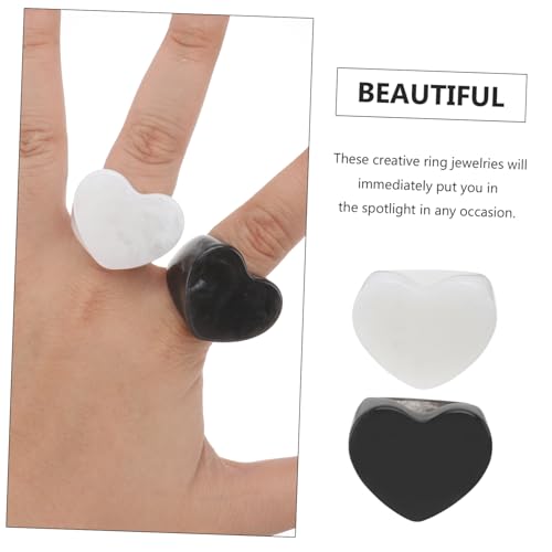 Hohopeti 2 Stück Teiliges Retro Herz Fingerring aus Robustem Material Modischer Minimalistischer Schmuck in Schwarz und Weiß Stilvolle Fingerschmuck Dekoration für Alltag und Besondere von Hohopeti
