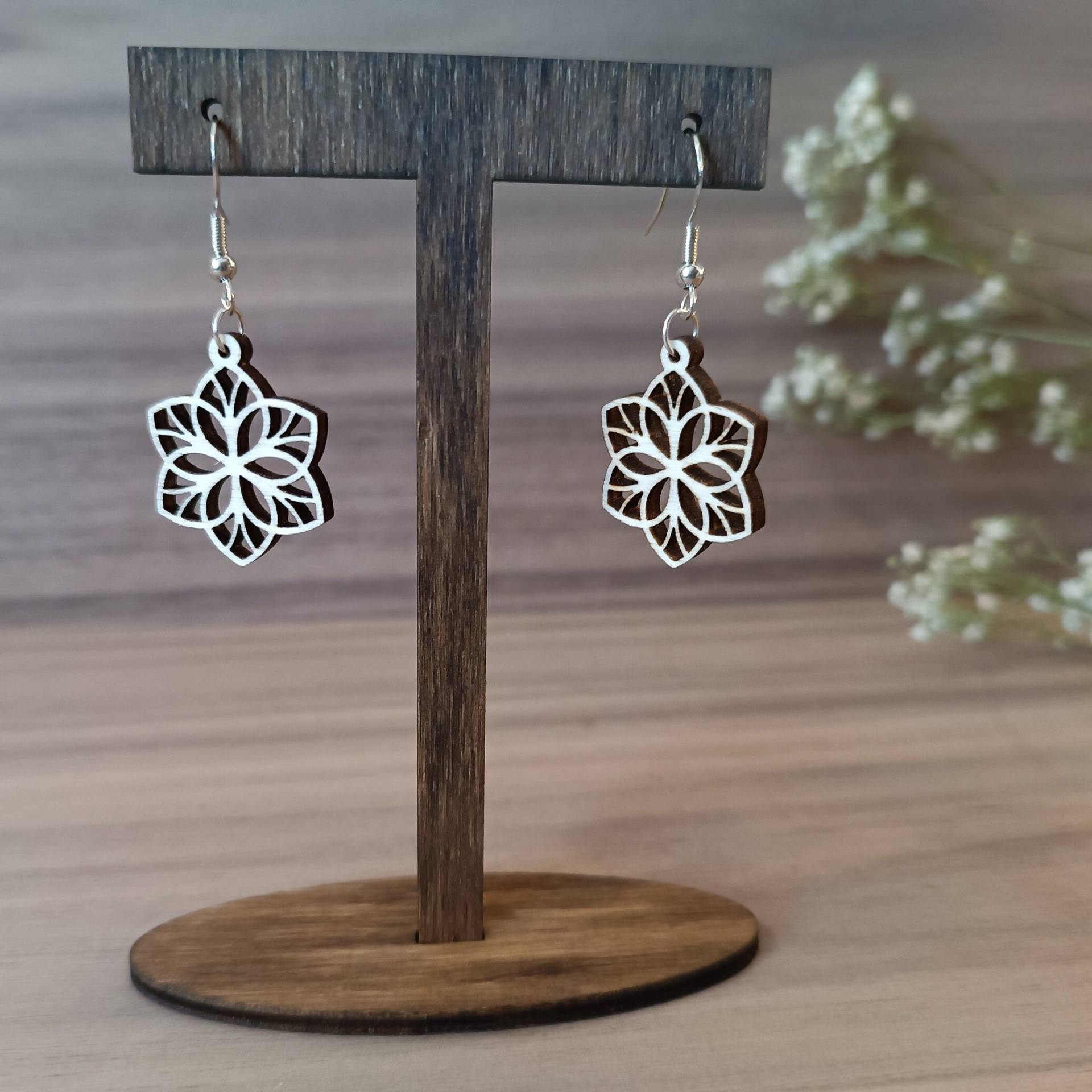 Ohrringe Aus Holz | Hänger 925 Sterling Silber Handgemachter Schmuck Blume 1 Ohrringe Aus Holz | Hänger 925 Sterling Silber Handgemachter Schmuck Blume 1 von HoizHittn