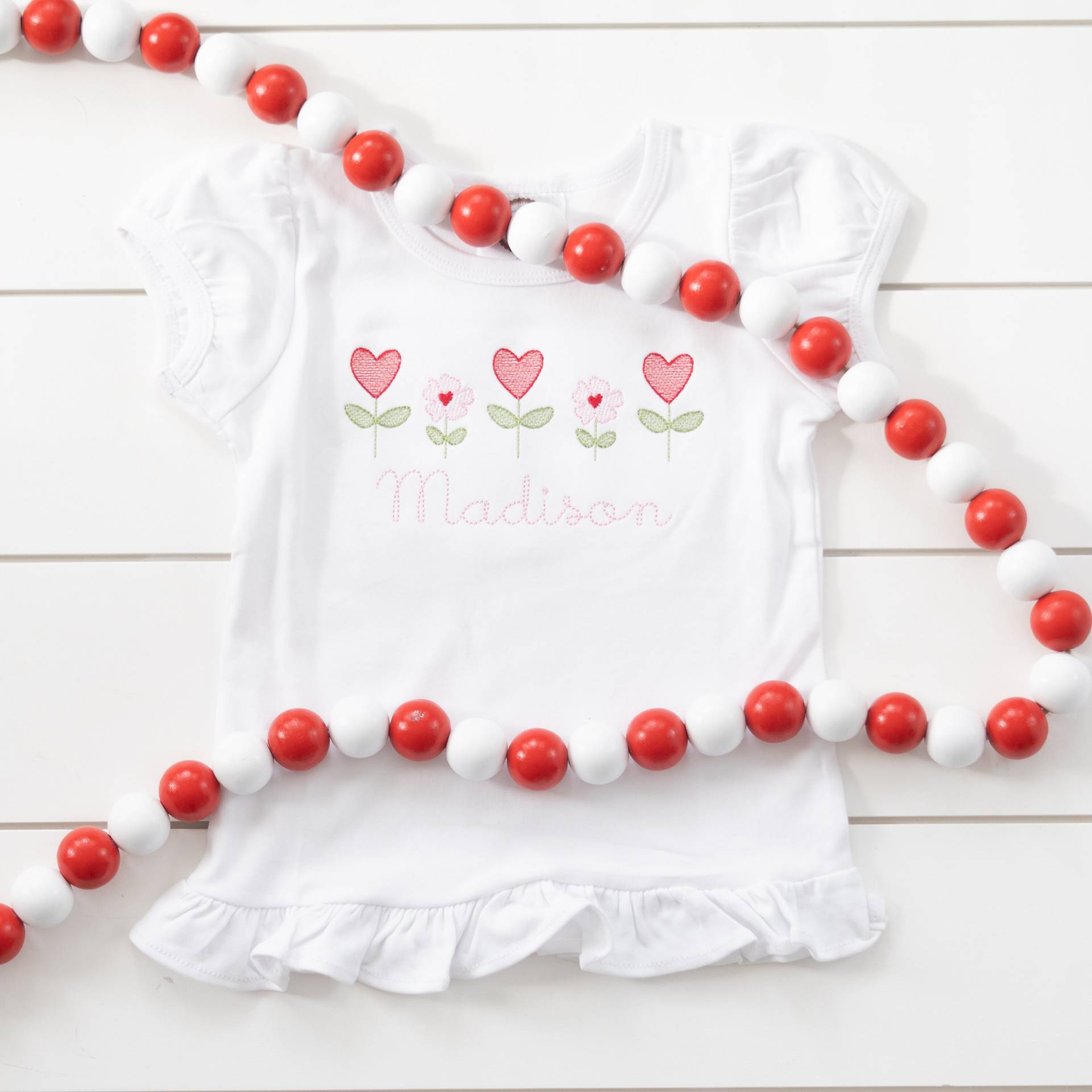 Mädchens Valentinstag Shirt // Mädchen Blumen von HollandHartDesigns