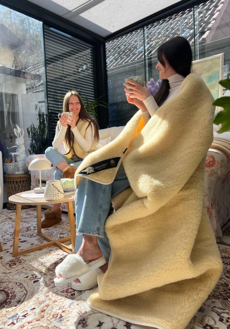 Wolldecke Merino Champagner Größe: 140 x 200 von Hollert