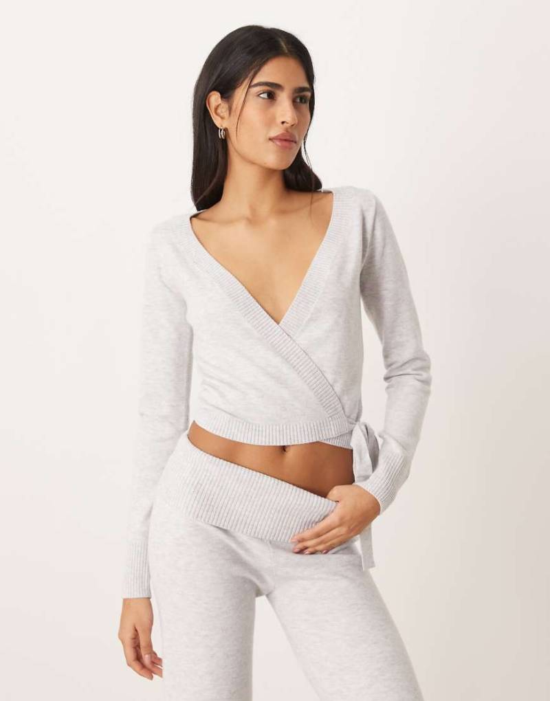 Gilly Hicks - Gemütlicher Strickpullover in Grau mit Multiway-Wickeldesign, Kombiteil von Hollister