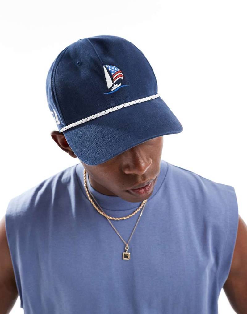 Hollister - Americana - Snapback-Cap in Marineblau mit Motivdetail von Hollister