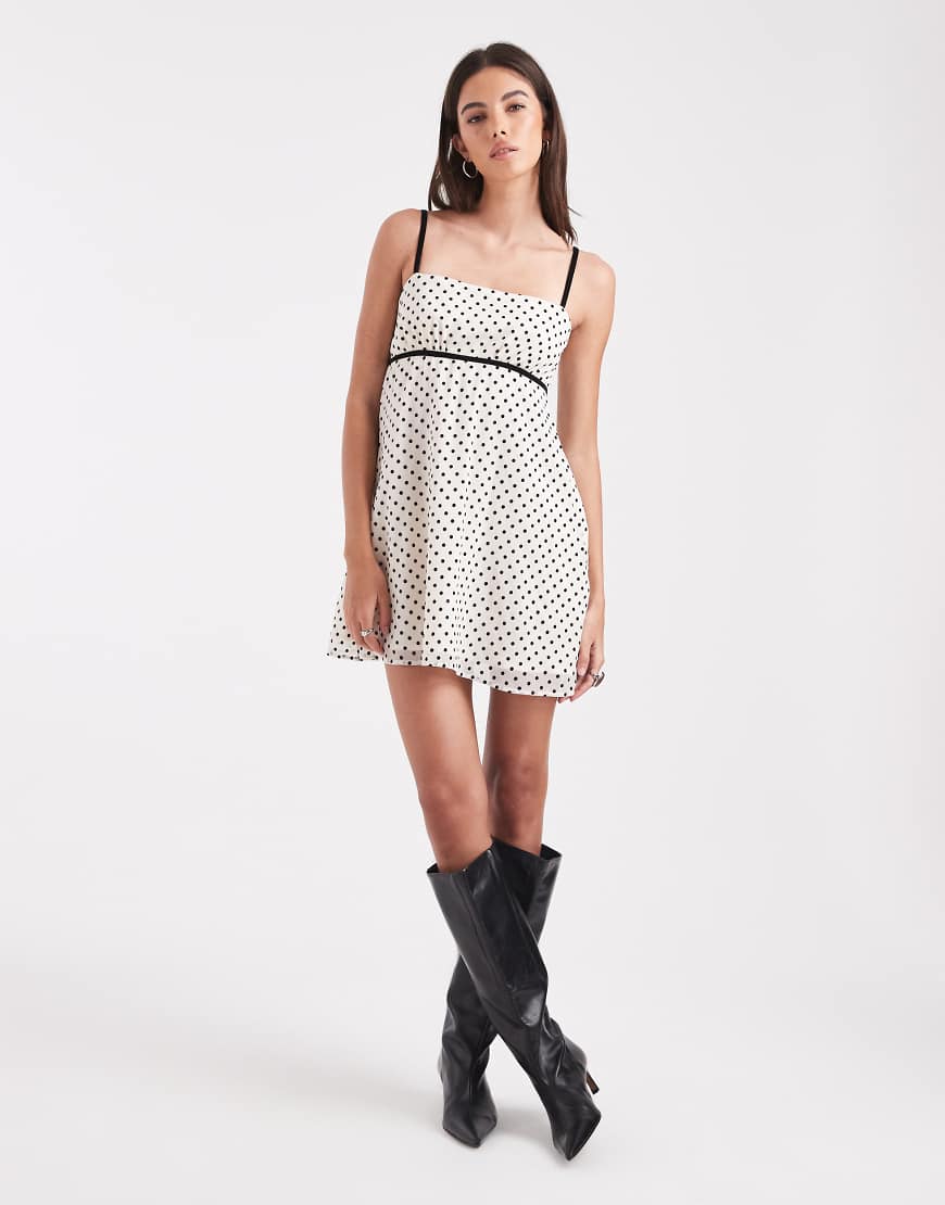 Hollister - Babydoll-Minikleid aus Chiffon mit Polka Dots-Weiß von Hollister