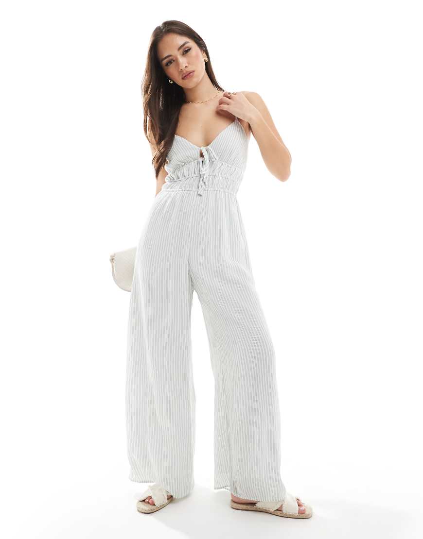 Hollister - Jumpsuit mit Nadelstreifen, Camisole-Trägern und doppeltem Bindedetail vorne-Bunt von Hollister
