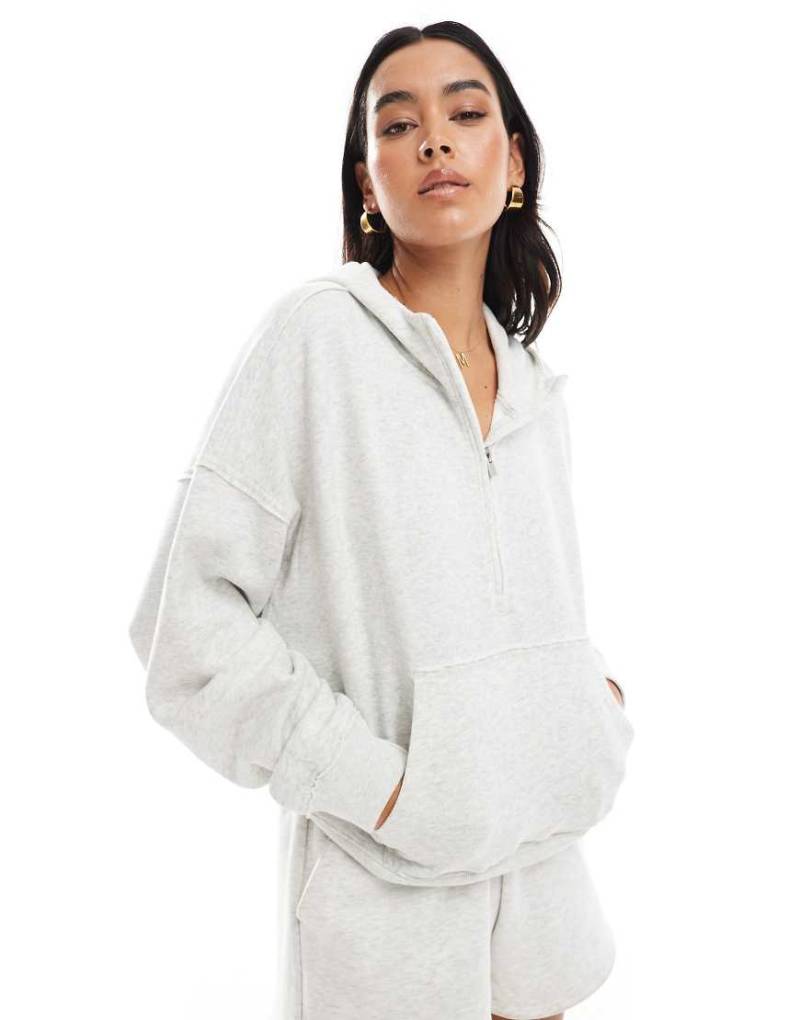 Hollister - Kapuzenpullover in Grau meliert mit Logo und Dad-Reißverschluss von Hollister