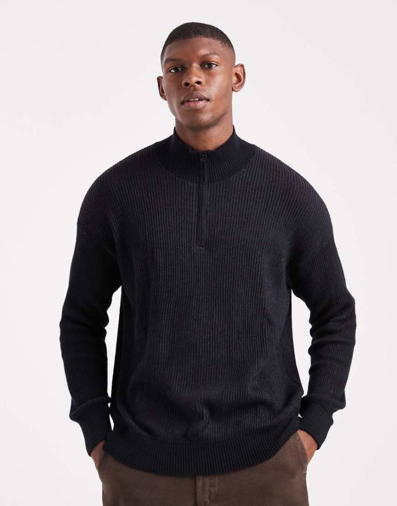 Hollister - Kastiger, gerippter Pullover in Schwarz mit kurzem Reißverschluss von Hollister
