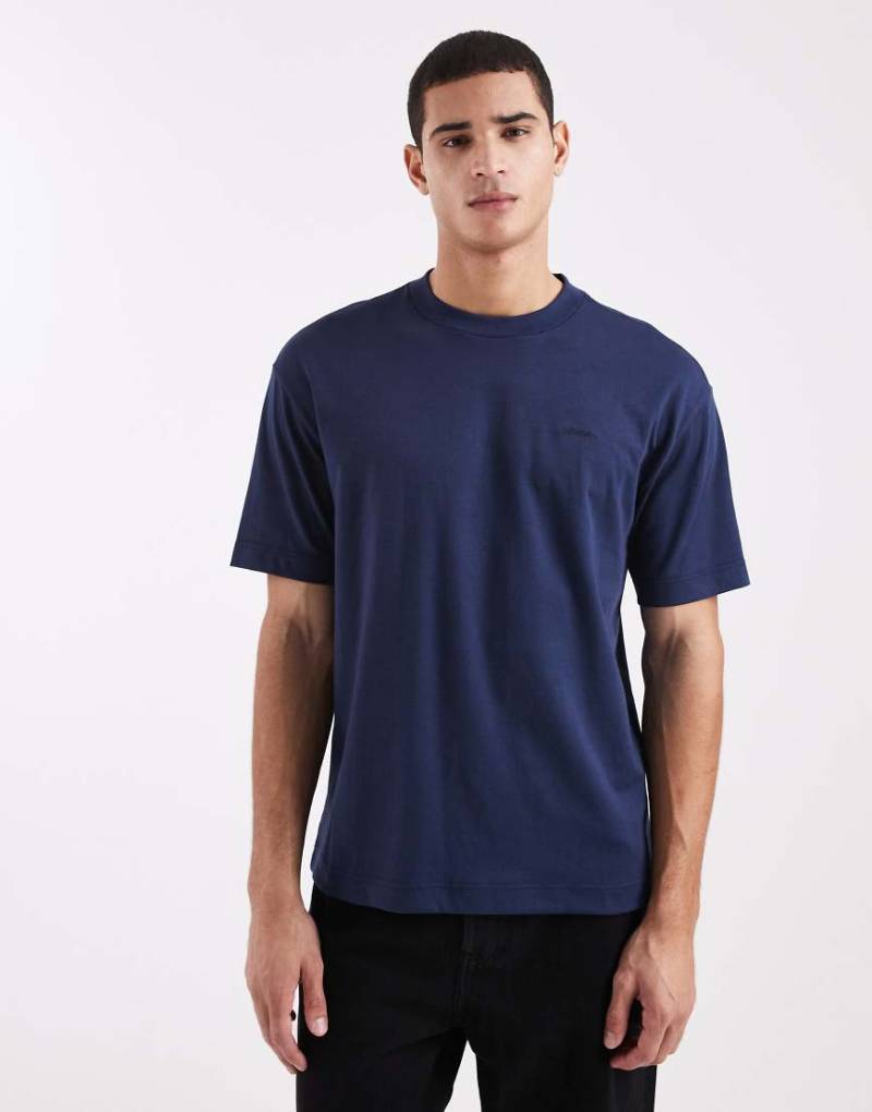 Hollister - Kastiges, kurzärmliges T-Shirt in Blau mit Logo und kühlendem Effekt von Hollister
