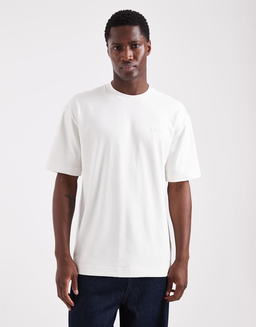 Hollister - Kastiges, kurzärmliges T-Shirt in Weiß mit Logo und kühlendem Effekt von Hollister