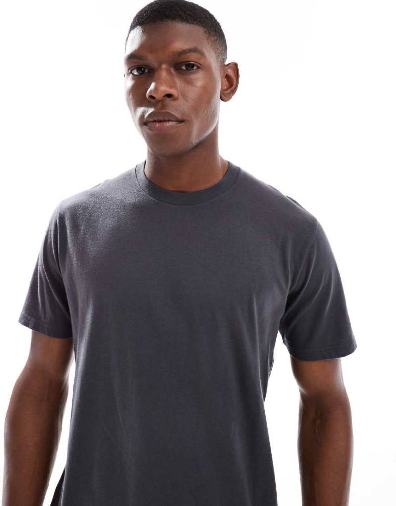 Hollister - Kurzärmliges Classic Fit T-Shirt in Anthrazit-Grau von Hollister