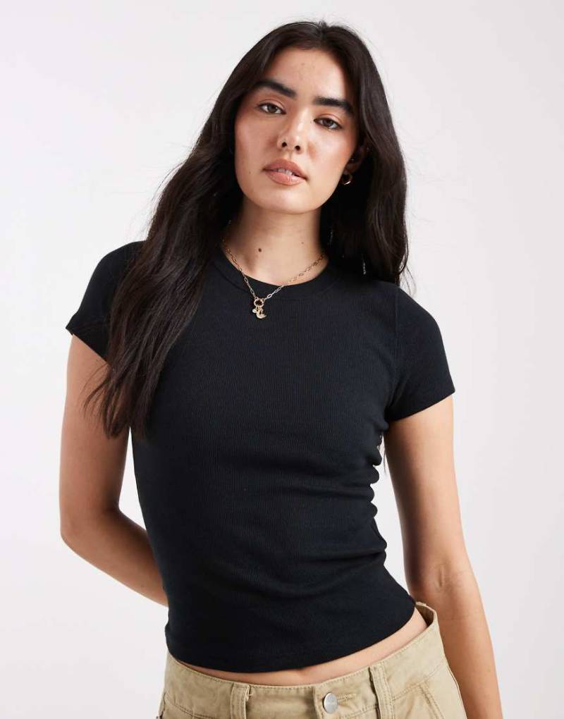 Hollister - Kurzärmliges T-Shirt in Schwarz mit Rundhalsausschnitt-Grau von Hollister