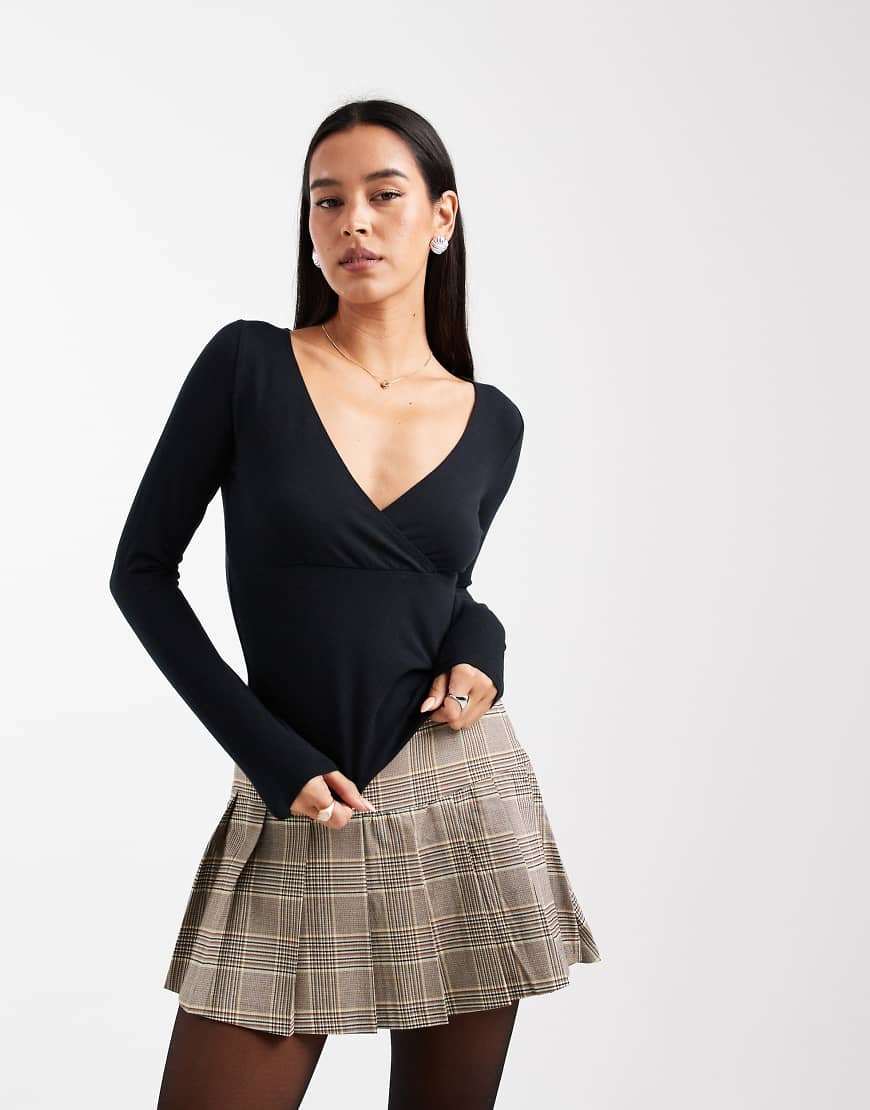 Hollister - Langärmliges Wickeloberteil in Schwarz von Hollister