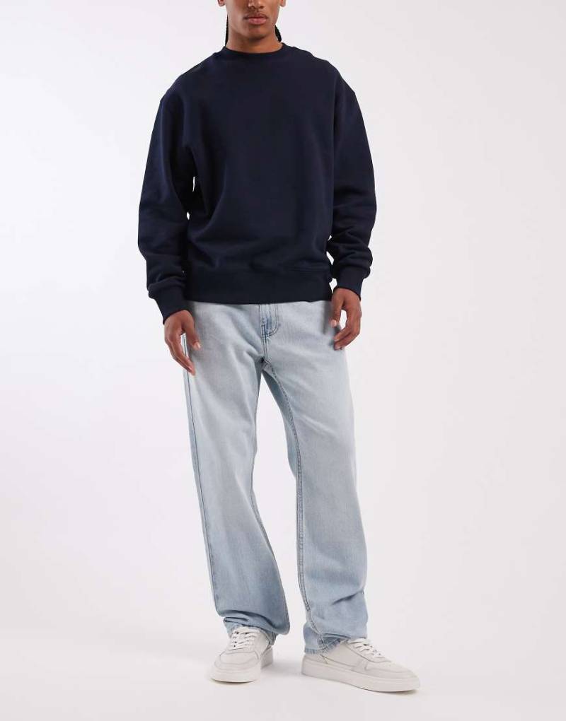 Hollister - Lockere 5-Pocket-Jeans in hellblauer Waschung von Hollister