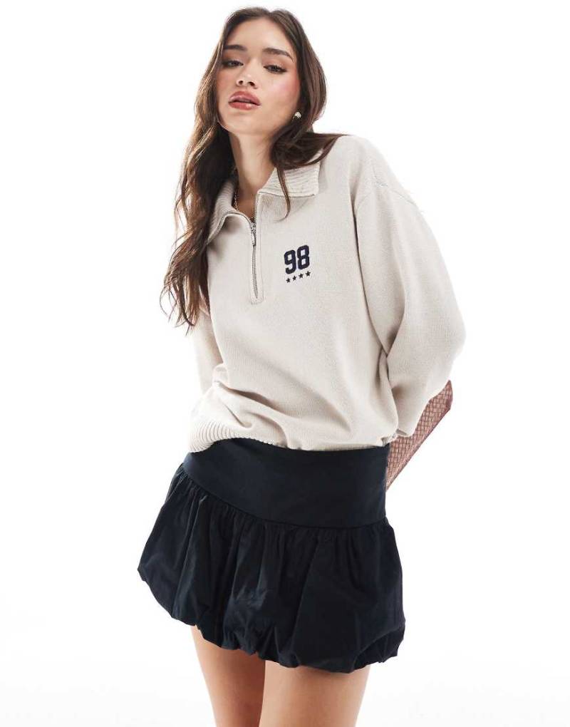 Hollister - Kurzer Ballonrock in Schwarz von Hollister