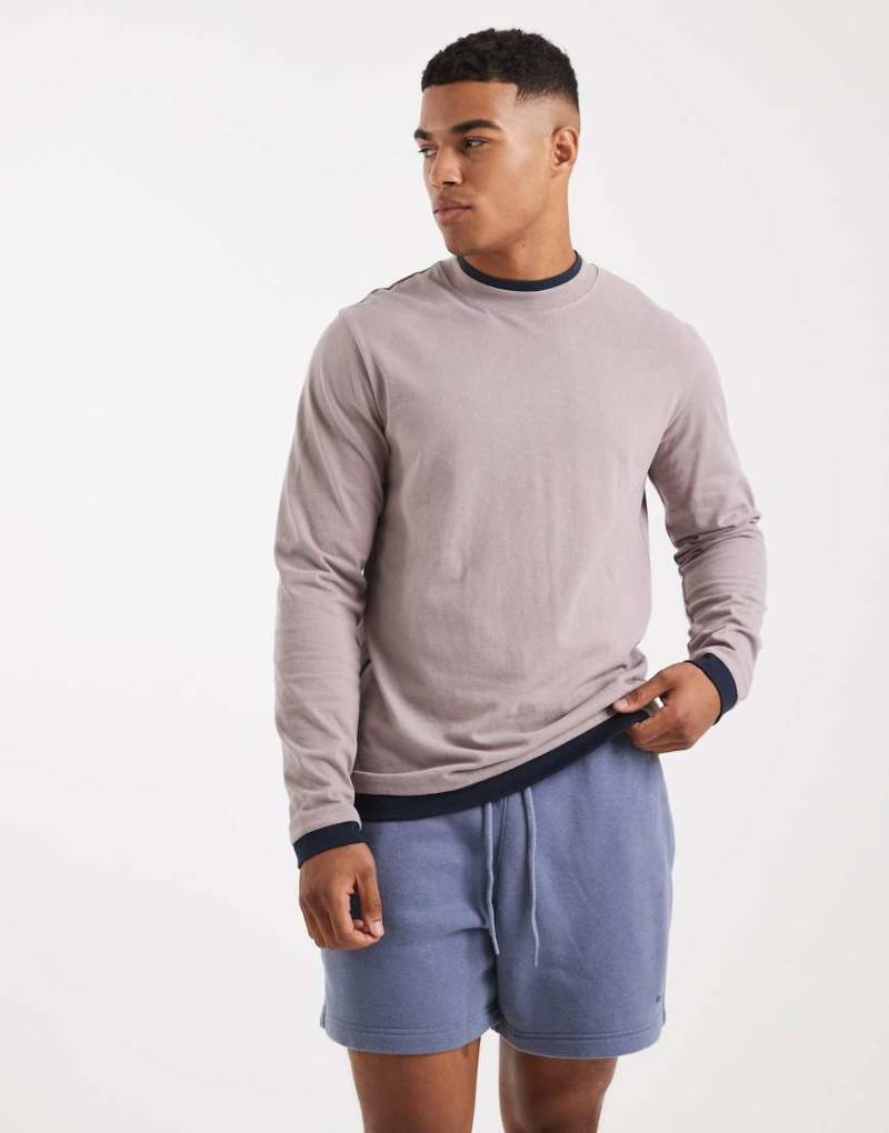 Hollister - Weite, knielange Shorts in Marineblau von Hollister