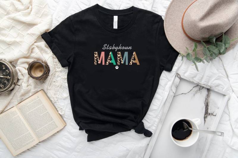 stabyhoun Mama T-Shirt, Shirt Für Frauen, Tshirt, Hund Geschenke, Leopard Love von HollyGambleStore