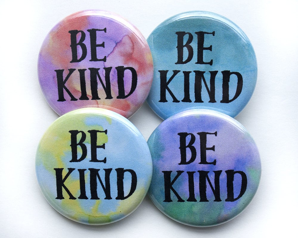 Be Kind Pins - 3cm Große Buttons Be Kind Pins - 3cm Große Buttons von HollyKWhitney