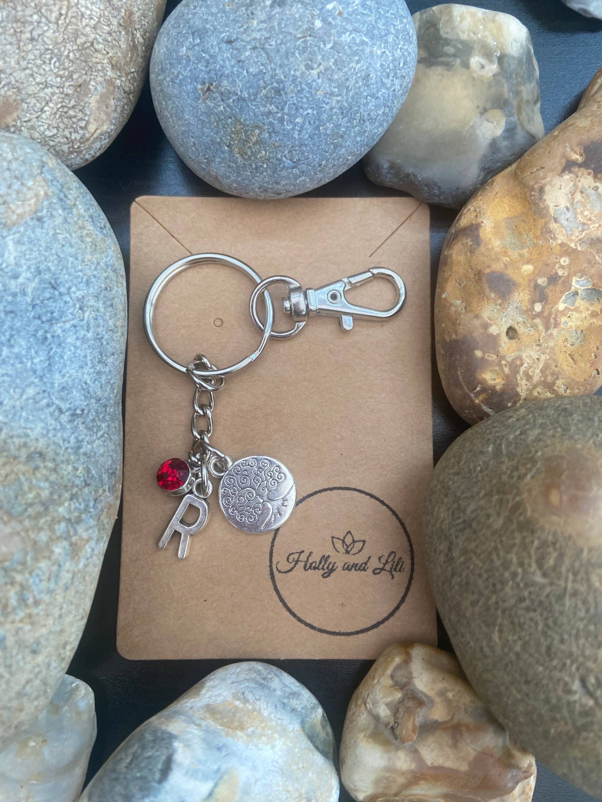 Baum Des Lebens Silber Schlüsselbund, Anhänger Personalisierte Schlüsselanhänger, Geschenk Zum Leben, Alphabet Initialen, Birthstone Charme, Für von HollyandLili