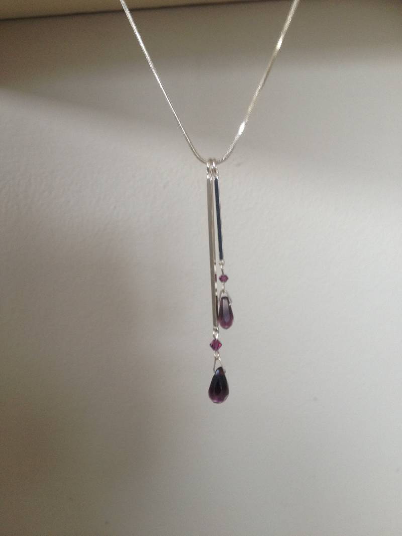 Silber Quaste Kette Mit Lila Steinen Silber Quaste Kette Mit Lila Steinen von HollycottageDesign
