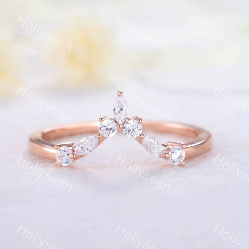 Geschwungener Ehering Rosegold Moissanite Vintage Verlobungsring Stapelring Wikingerring Einzigartiger Ring Für Frauen von Hollyseen