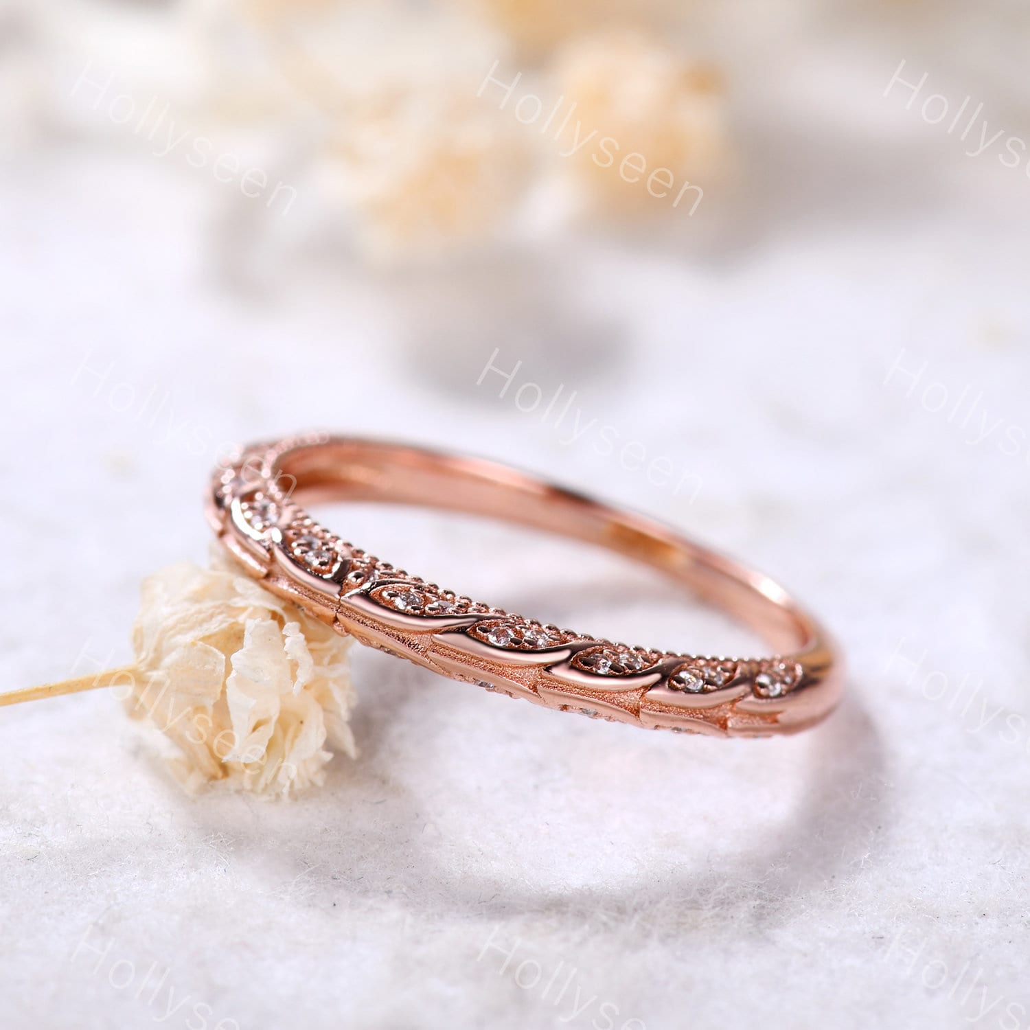 Moissanit Ehering Rose Gold Zierliches Wikinger Art Deco Vintage Ring Stapelring von Hollyseen