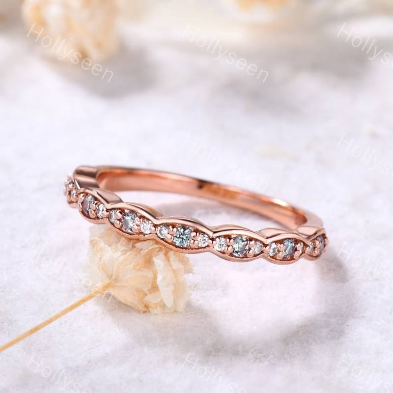 Vintage Alexandrit Moissanit Ehering Eva Verlobungsring Unikat Stapelring Sterling Silber Ring Frauen Versprechen Geschenk von Hollyseen