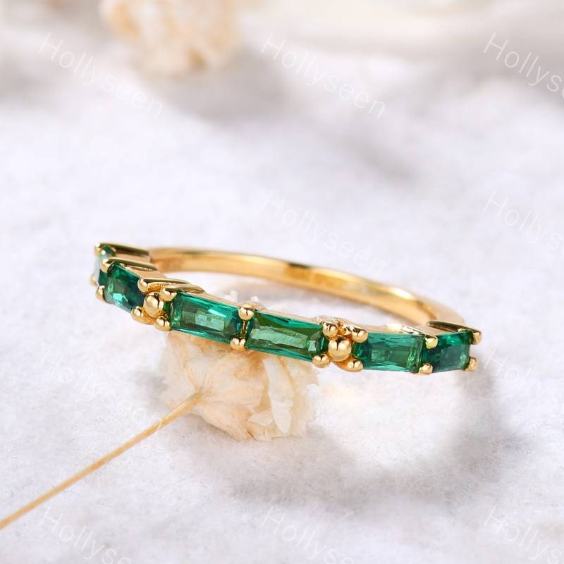 Vintage Baguette Smaragd Ehering Antike Verlobungsring Einzigartige Grün Edelstein Ring Frauen Versprechen Brautring Jahrestag Geschenk von Hollyseen