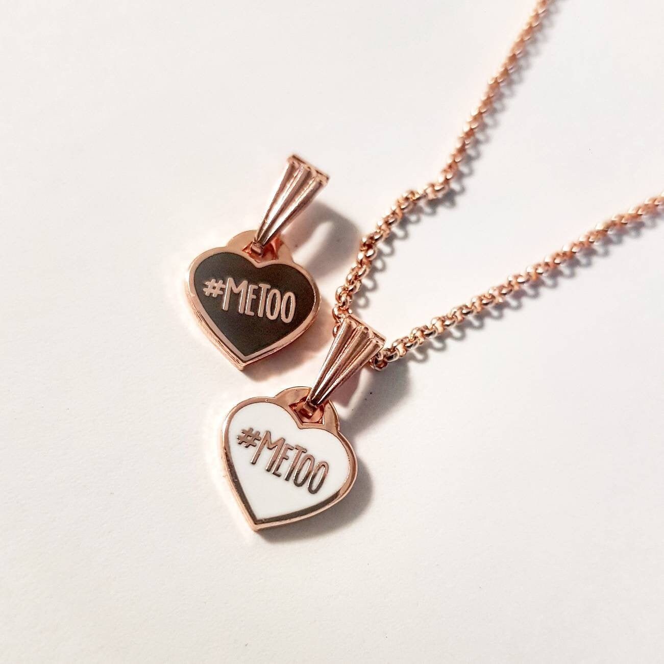Me Too Charm/Anhänger von Hollywithawhyyy