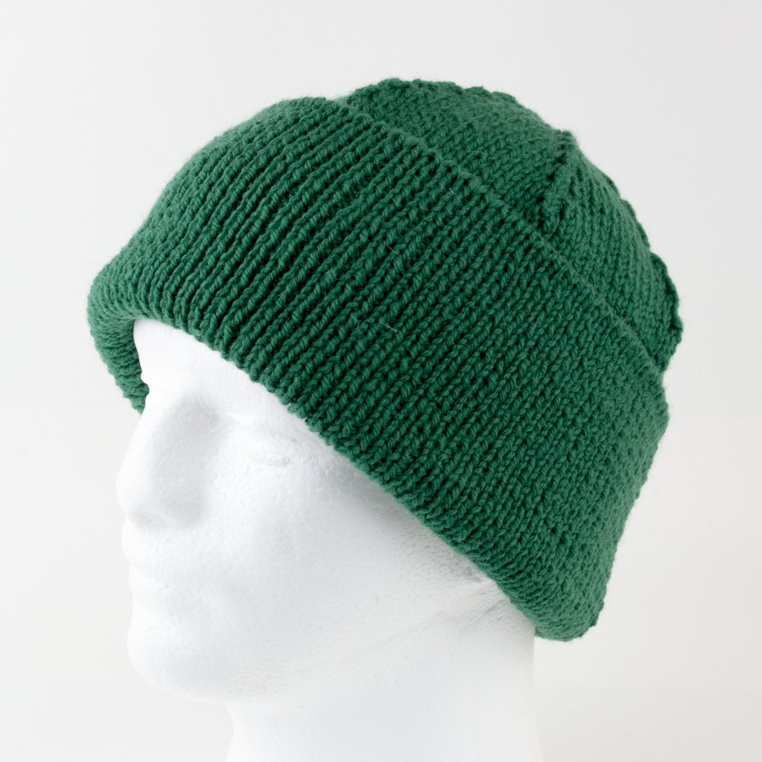 Sehr Warme Hand Strickmütze Traditionelle Grüne Uhr; Slouchy Beanie; Couture Stil Volle Rippe Stricken; 100 % Wolle; Für Mann Oder Unisex von HollywoodGuy