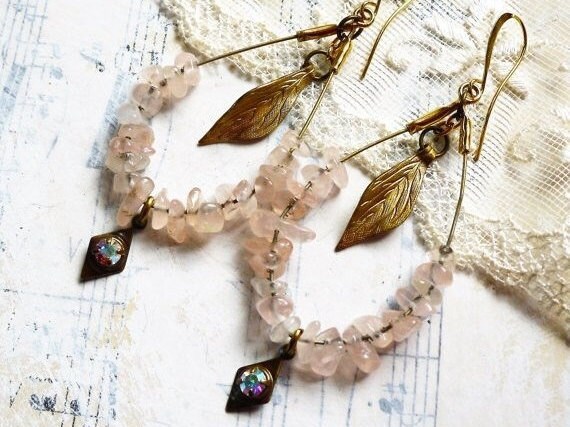 Pink Reflection, Vintage Quartz Hoops, Vintage Brass Leaves & Diamonds, Aurora Borealis Rhinestone Assemblage Earrings, Hollywood Hillbilly Pink Reflection, Vintage Quartz Hoops, Vintage Brass Leaves & Diamonds, Aurora Borealis Rhinestone Assemblage Earrings, Hollywood Hillbilly von HollywoodHillbilly
