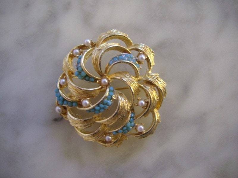 Vintage Bezaubernde Anstecknadel Vintage Bezaubernde Anstecknadel von Holunderhof