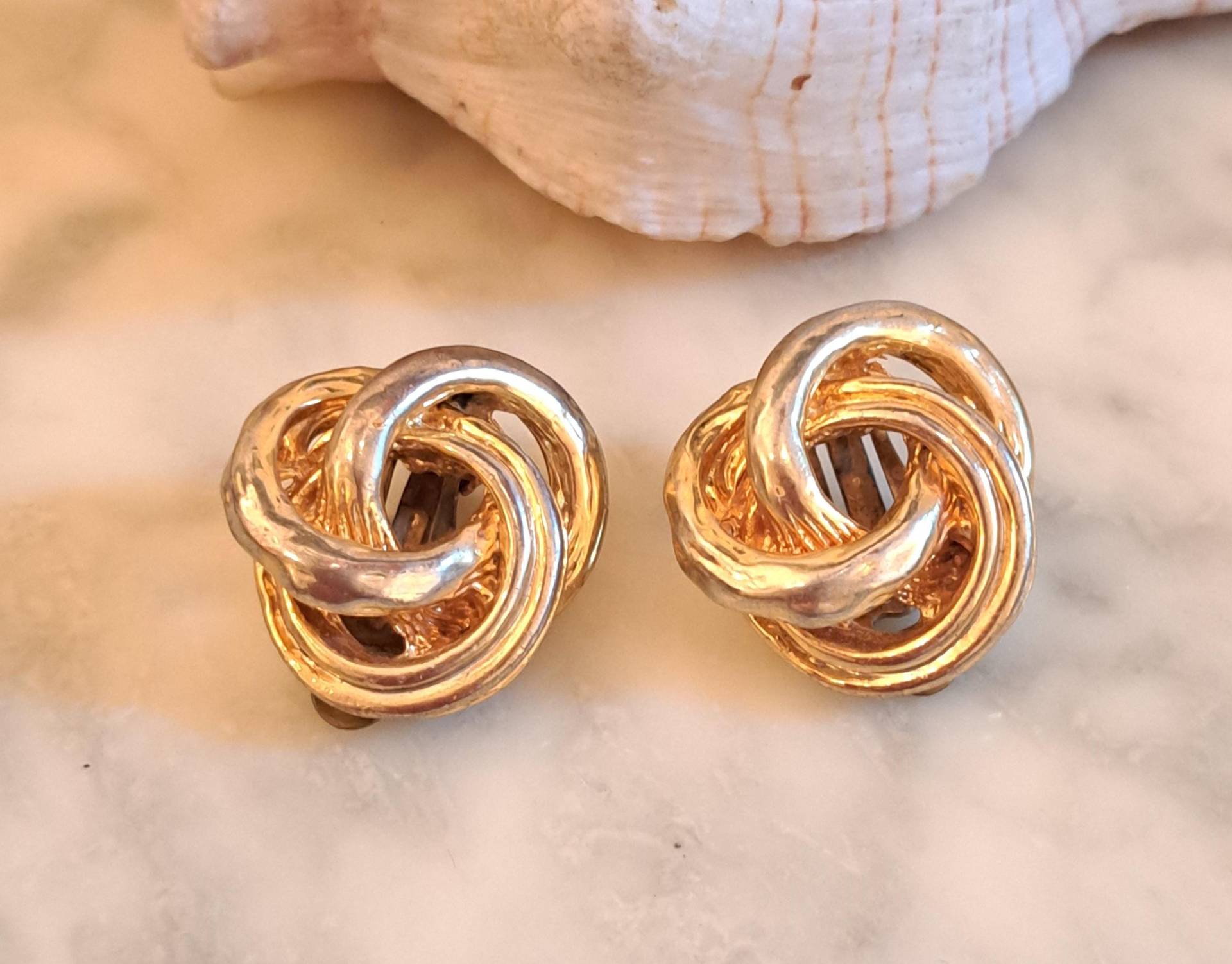 Vintage Zeitlose Und Elegante Ohrclips Vintage Zeitlose Und Elegante Ohrclips von Holunderhof