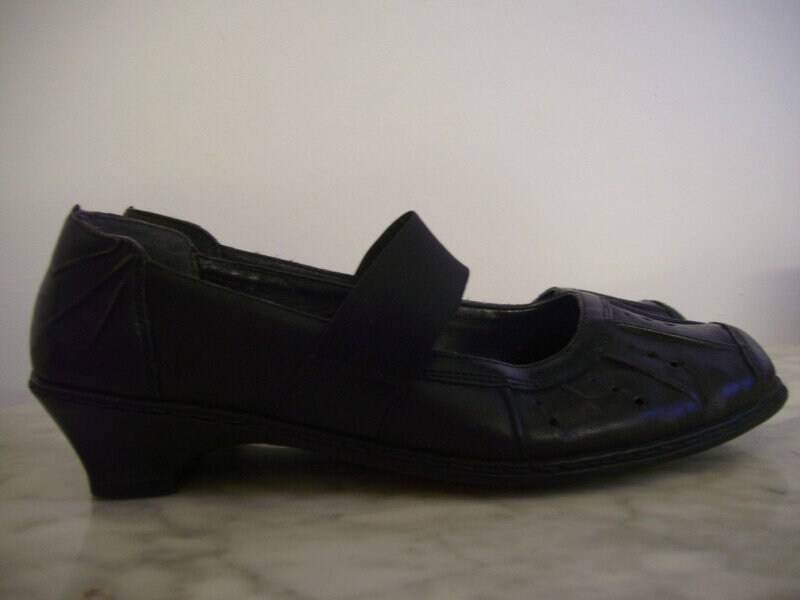 Zauberhafter Trotteur/Halbschuh Schwarz Gr. 39 von Holunderhof