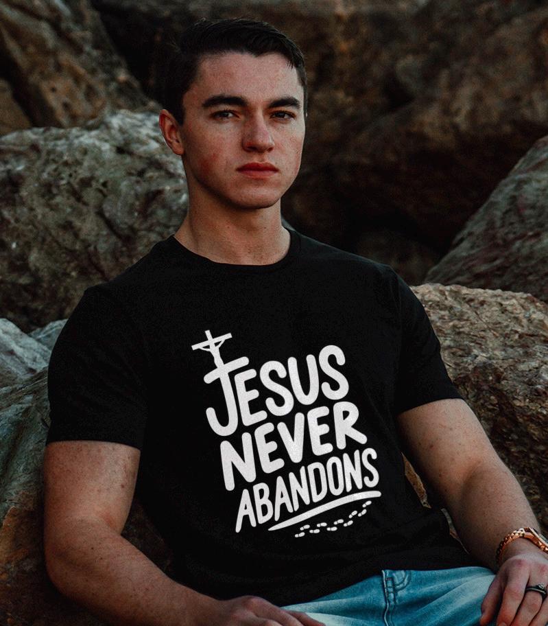 Jesus Verlässt Niemals Shirt Christliches Kreuz & Fußschritte Glaube T-Shirt, Religiöses Bibelzitat-T-stück Jesus Verlässt Niemals Shirt Christliches Kreuz & Fußschritte Glaube T-Shirt, Religiöses Bibelzitat-T-stück von HolyBeansClothing