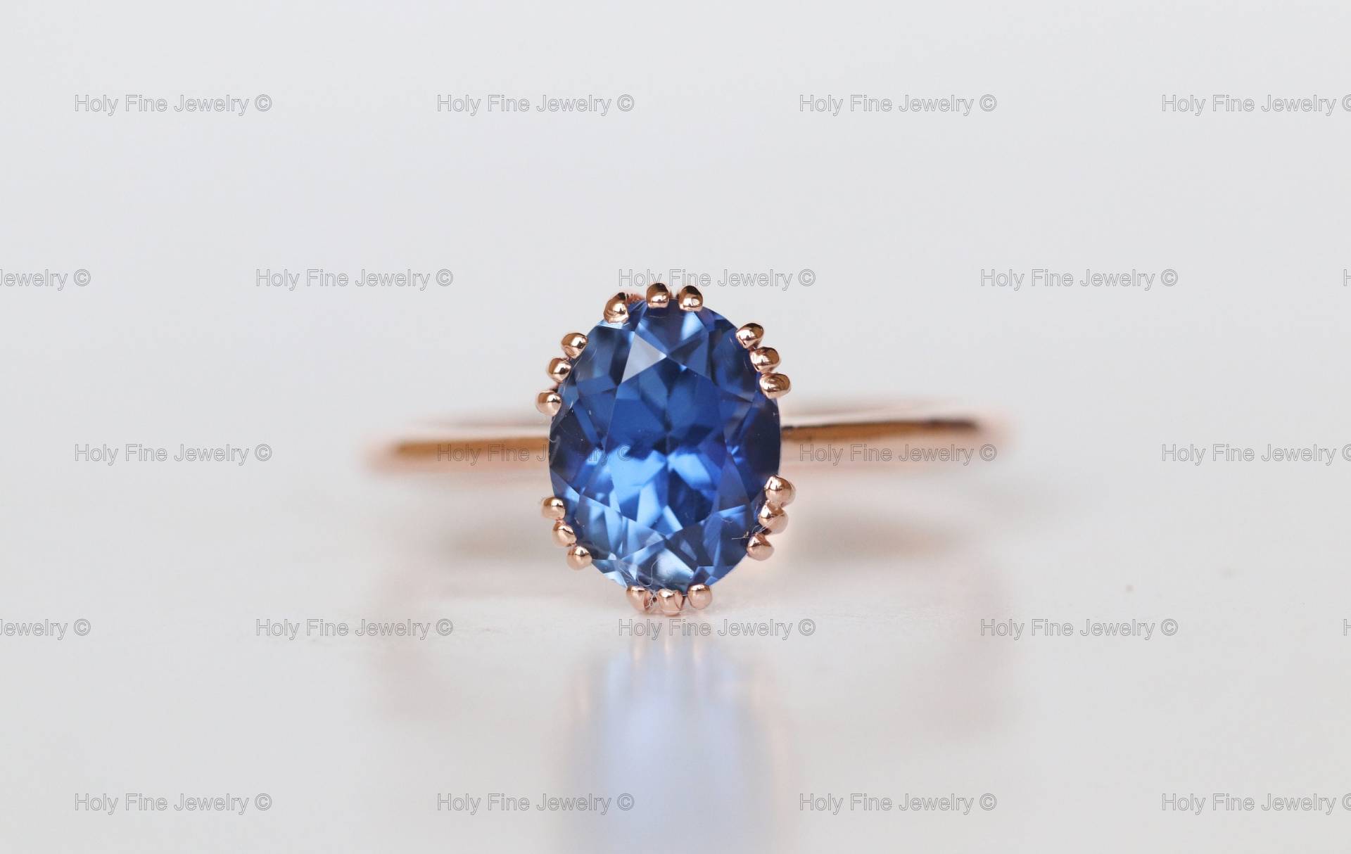 Natürliche 2Cts. Ovale Form Blauer Saphir Ring 14K Massivgold Echter Verlobungsring Royal Blau September Geburtsstein von HolyFineJewelry