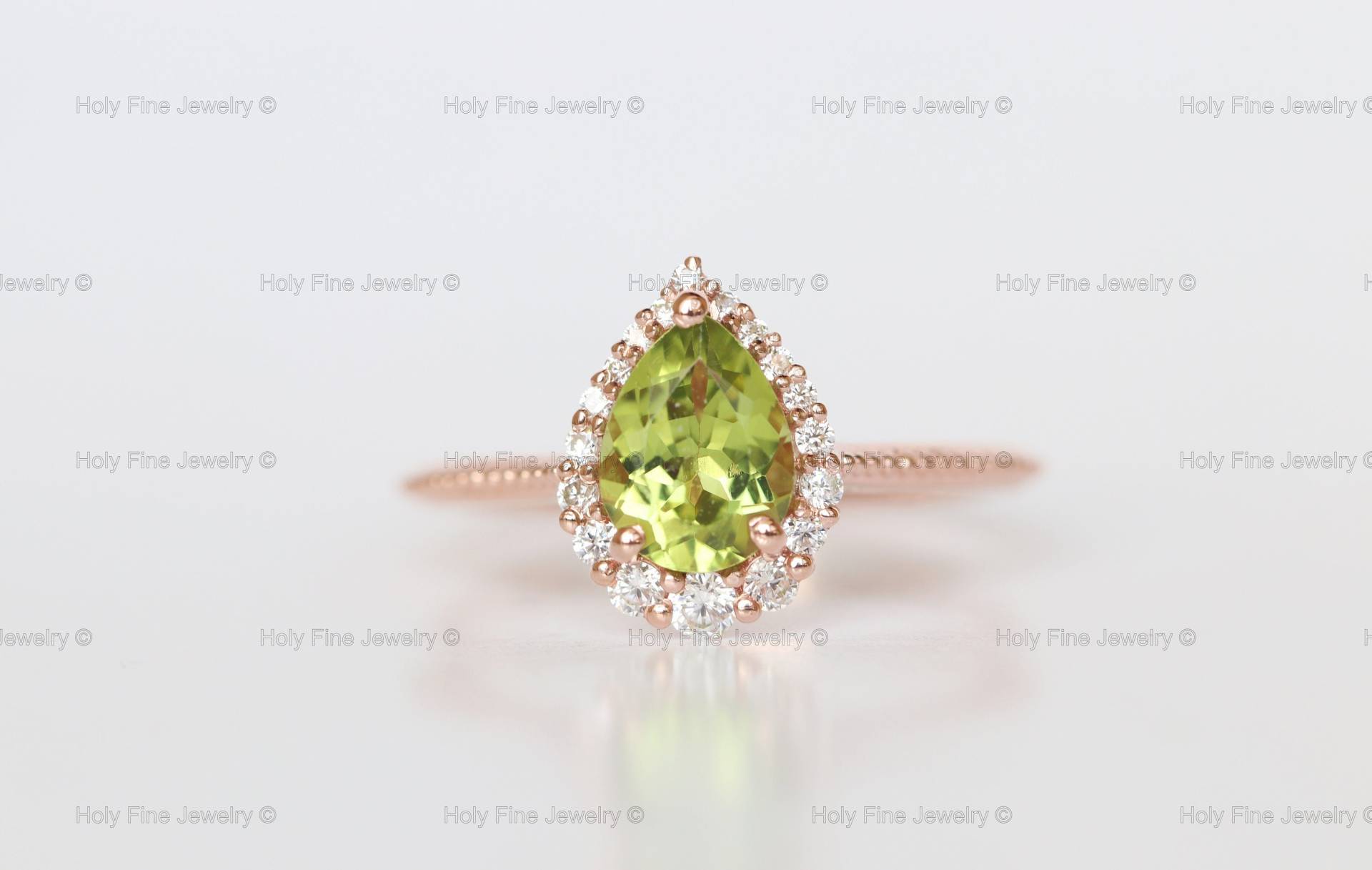 Natürlicher Peridot Pear Cut Halo Ring Massiver 14K Gold Birne Art Deco Rosegold August Geburtsstein von HolyFineJewelry