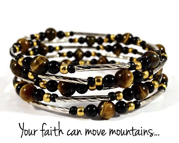 Perlen Armband ~ Tiger Eye Christian Bracelet Jewelry Gesegnet Schmuck Manschette Damenschmuck Memory Wire von HolyFireDesigns