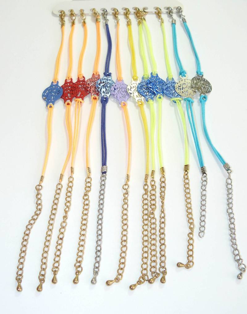 12 Stück | Gemischte Farben - Kabbalah Schmuck Für Liebe, Hoffnung Und Gebet "Schma Israel" | Hören, O Israel Hand Gliederarmband 12 Stück | Gemischte Farben - Kabbalah Schmuck Für Liebe, Hoffnung Und Gebet "Schma Israel" | Hören, O Israel Hand Gliederarmband von HolyGifts