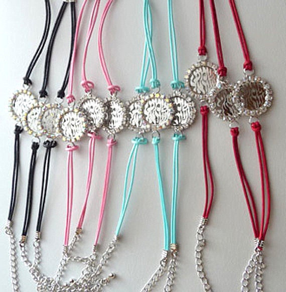 12 Stück | Gemischte Farben - Kabbalah Schmuck Für Liebe, Hoffnung Und Gebet "Schma Israel" | Hören, O Israel Hand Gliederarmband 12 Stück | Gemischte Farben - Kabbalah Schmuck Für Liebe, Hoffnung Und Gebet "Schma Israel" | Hören, O Israel Hand Gliederarmband von HolyGifts