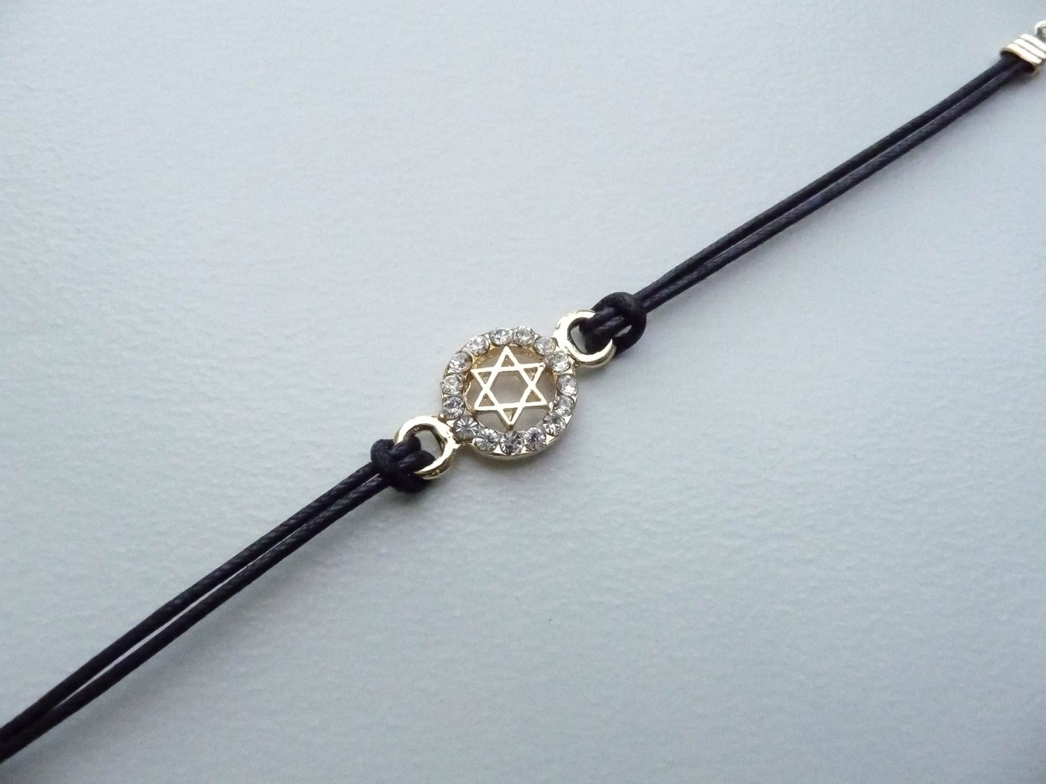 Jüdisch Kabbalah Schwarze Schnur Goldton "Magen David" | Davidstern Im Kreis Gegossen Und Steine Armband Jüdisch Kabbalah Schwarze Schnur Goldton "Magen David" | Davidstern Im Kreis Gegossen Und Steine Armband von HolyGifts