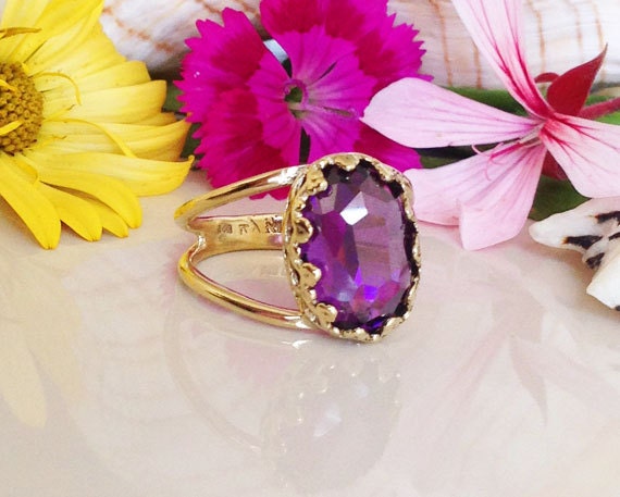 Amethyst Ring - Lila Februar Geburtsstein Gold Edelstein-Ring Rose Geschnitten Brautschmuck Ovale Kronenring von HolyLandChic