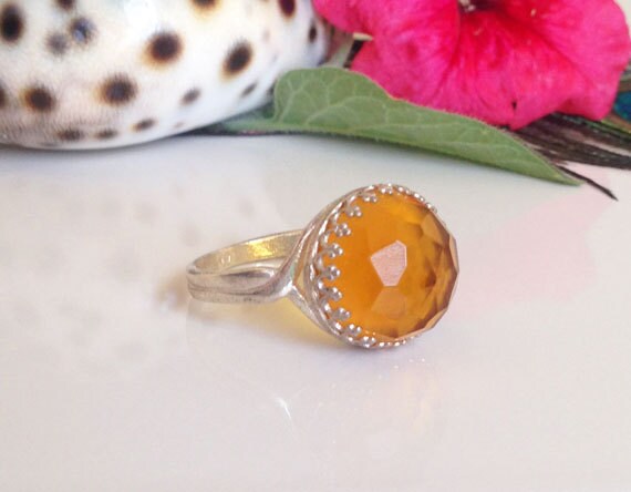Citrin Ring - Edelstein-Ring November Birthstone Gelb Zarten Runder von HolyLandChic