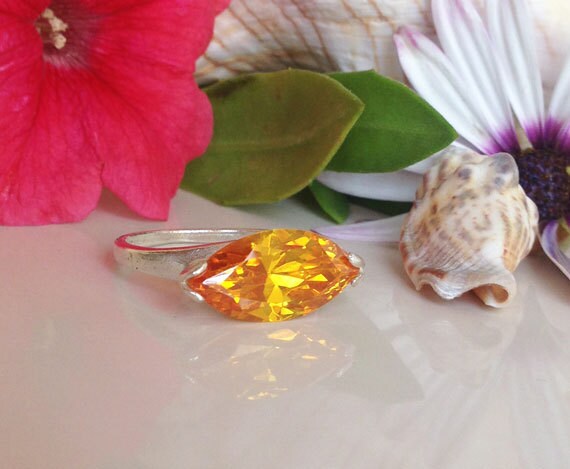 Citrin Ring - November Geburtsstein Aus Silber Gelben Cocktail-Ring Zarter Edelstein-Ring Geschenk von HolyLandChic
