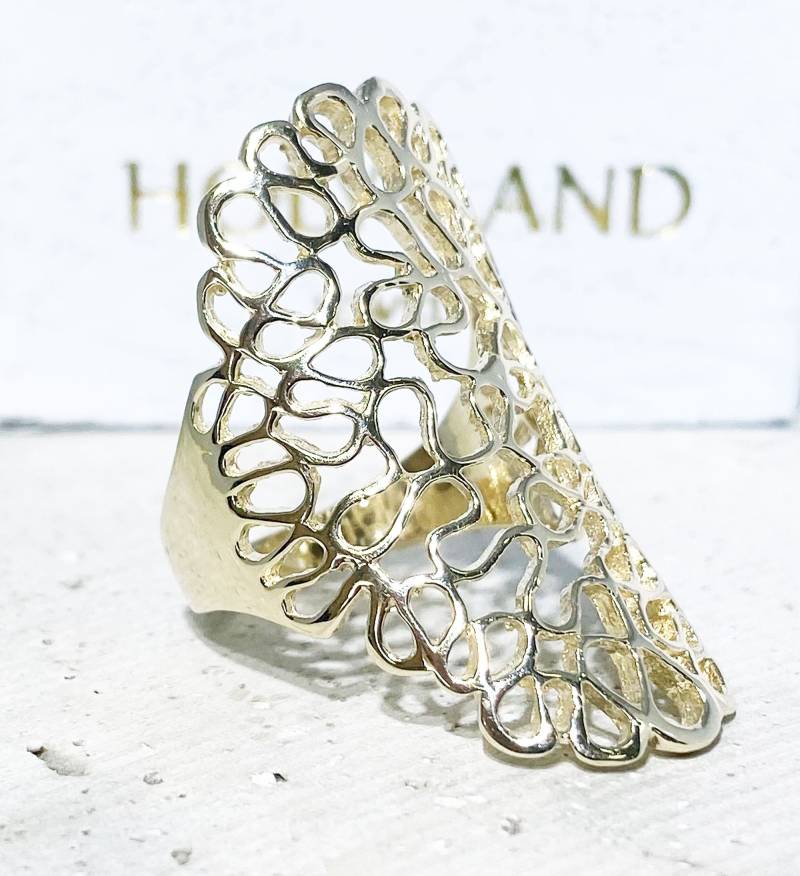 Goldring - Filigraner Ring Moderner Spitzenring Breiter Blumenring Schicker Zierliche Ringe Großer Blätter von HolyLandChic