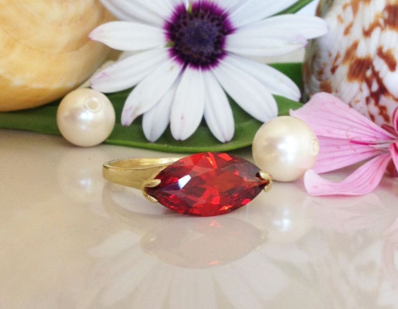 Granat Ring - Januar Geburtsstein Gold Promise Edelstein-Ring Rot Braut Coctail von HolyLandChic