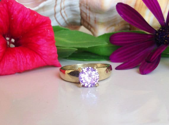 Lavendel Amethyst Ring - Liebe Hochzeitsschmuck Edelstein-Ring Gold Facettierte Lila Braut Geschenk von HolyLandChic