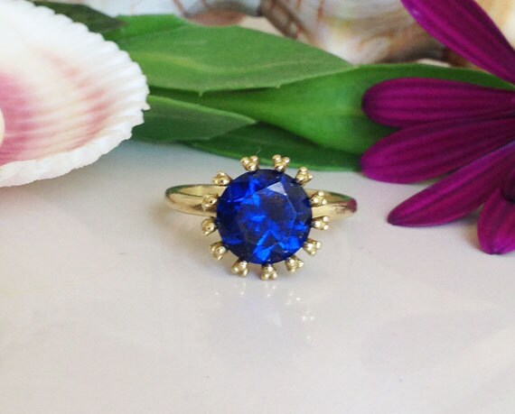 Saphir-Ring - Königsblau Marine Blauer Saphir Blau Goldring Edelstein-Ring Ring Verlobungsring September Birthstone von HolyLandChic