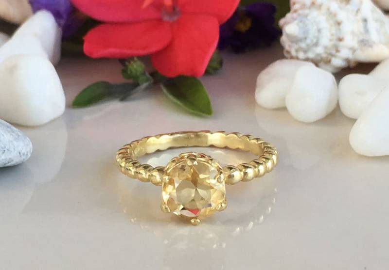 Citrin Ring - Echter Edelstein Solitär November Geburtsstein Gold Runder Vintage Stil Prong von HolyLandJewelry