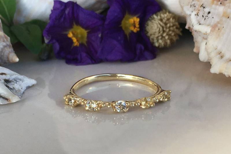 Gelber Citrin Ring - Edelstein Stapelring November Geburtsstein Schlichter Band von HolyLandJewelry