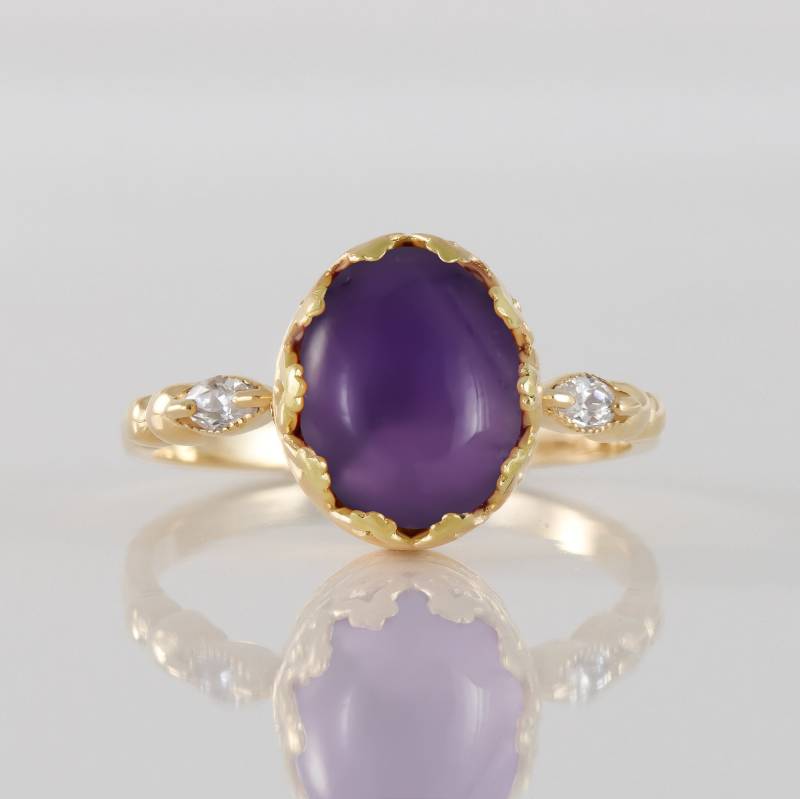 Lila Amethyst Ring - Februar Geburtsstein Gold Oval Zarter Edelstein Statement von HolyLandJewelry