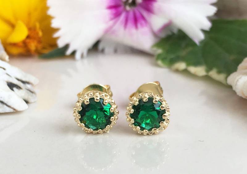 Mai Birthstone Schmuck - Smaragd Ohrringe Runde Post Zarte Ohrstecker Einfache Gold Mai Birthstone Schmuck - Smaragd Ohrringe Runde Post Zarte Ohrstecker Einfache Gold von HolyLandJewelry